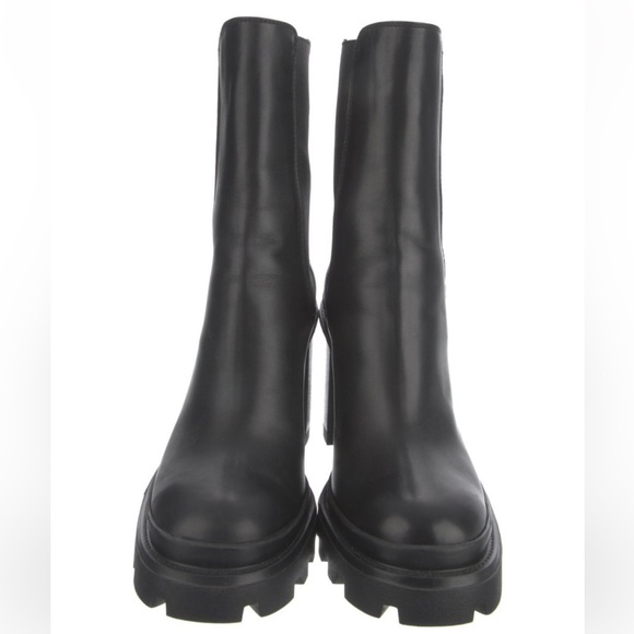 Tod’s Chelsea block heel boots booties leather black size 9.5 - Picture 3 of 9